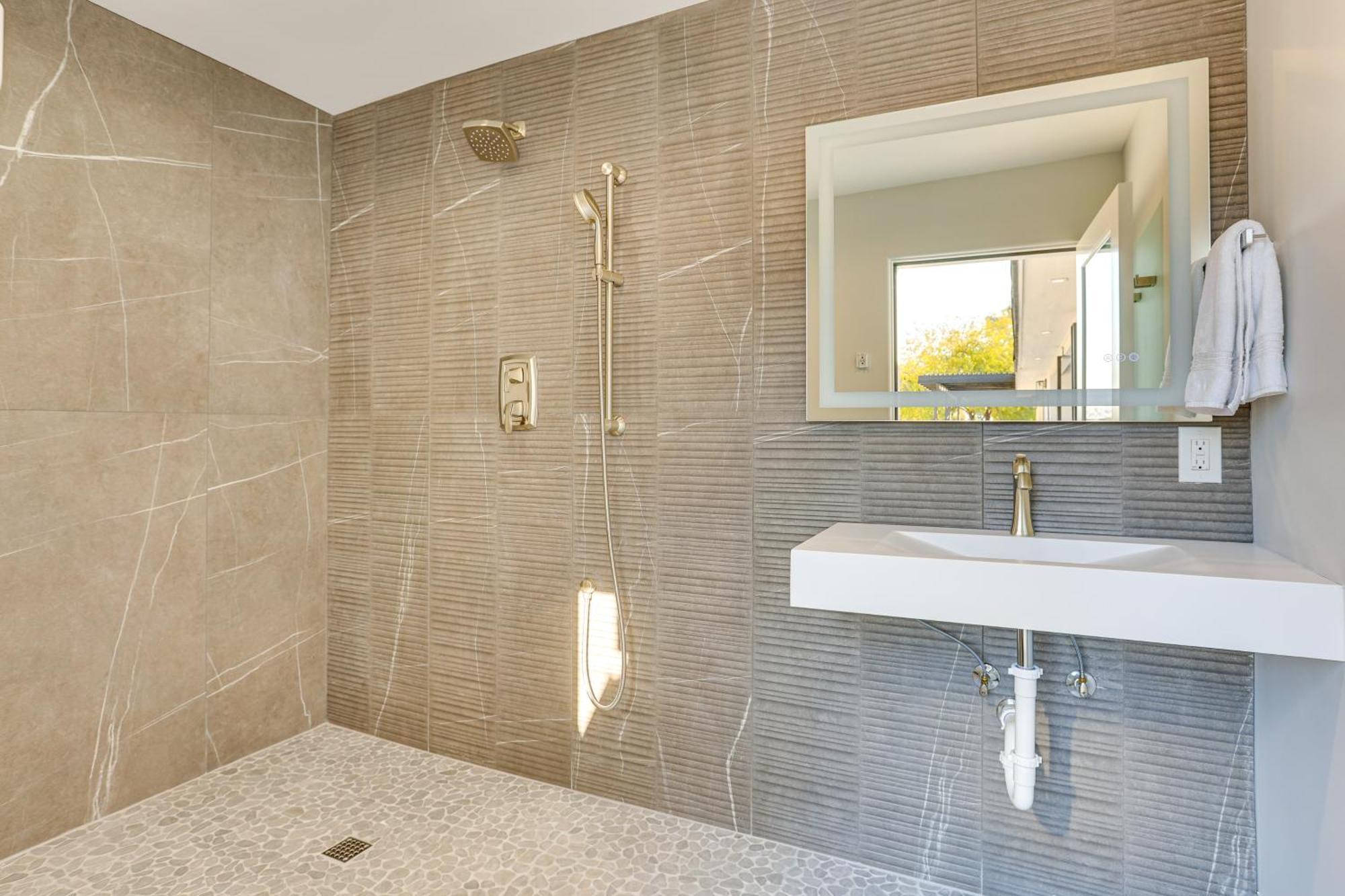 Luxury With Private Pool And Gas Grill Holiday home Scottsdale