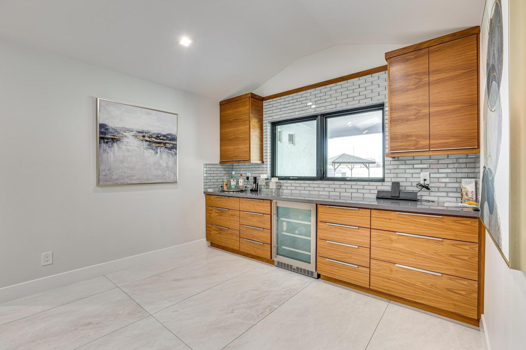 Luxury With Private Pool And Gas Grill Holiday home *